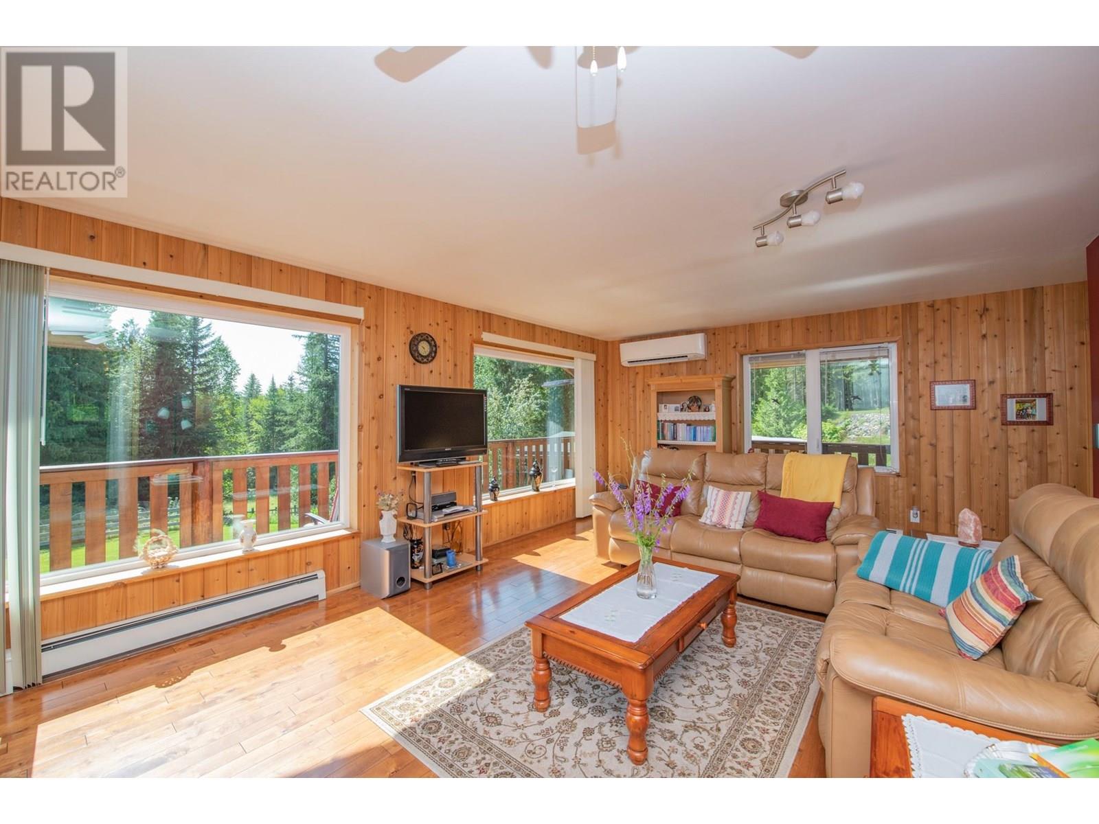 296 Trinity Valley Road, Lumby, British Columbia  V0E 2G4 - Photo 22 - 10357424