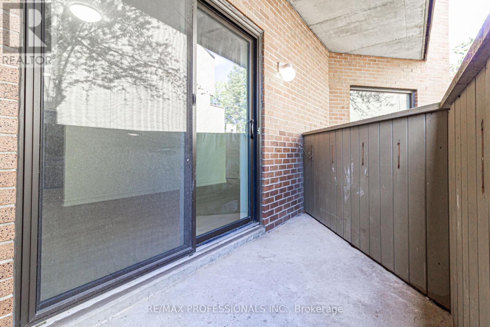 49 - 2035 South Millway, Mississauga, Ontario  L5L 1R7 - Photo 16 - W12313478