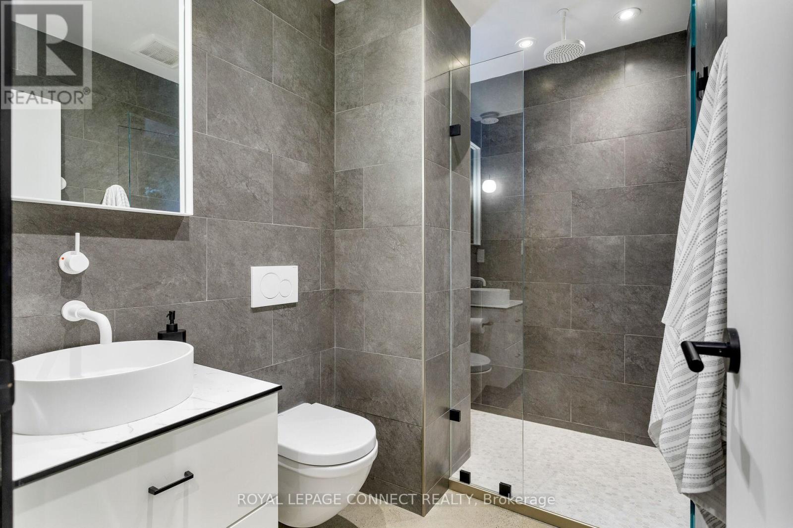59 Fuller Avenue, Toronto (Roncesvalles), Ontario  M6R 2C4 - Photo 44 - W12311909