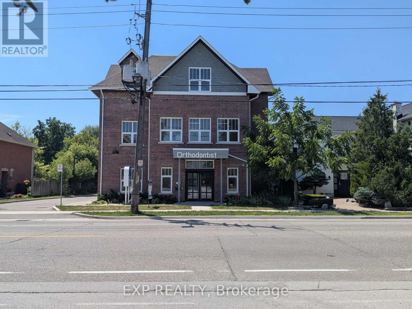 201 - 46 QUEEN STREET S, Mississauga, Ontario