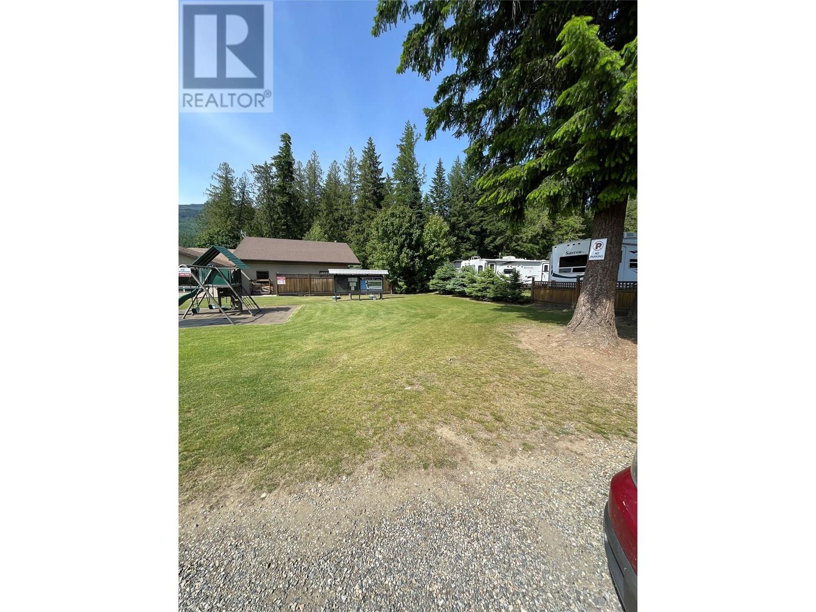 6853 Squilax-Anglemont Highway Unit# 37 & 38, Magna Bay, British Columbia  V0E 1M7 - Photo 45 - 10351006
