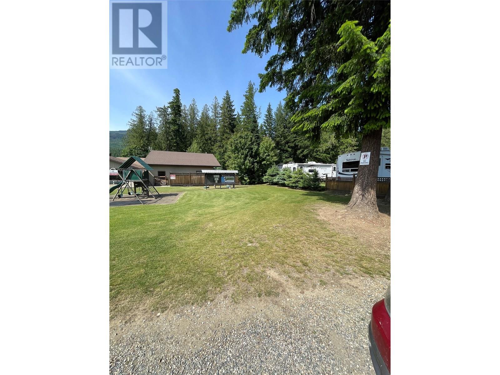 6853 Squilax-Anglemont Highway Unit# 37 & 38, Magna Bay, British Columbia  V0E 1M7 - Photo 47 - 10351006