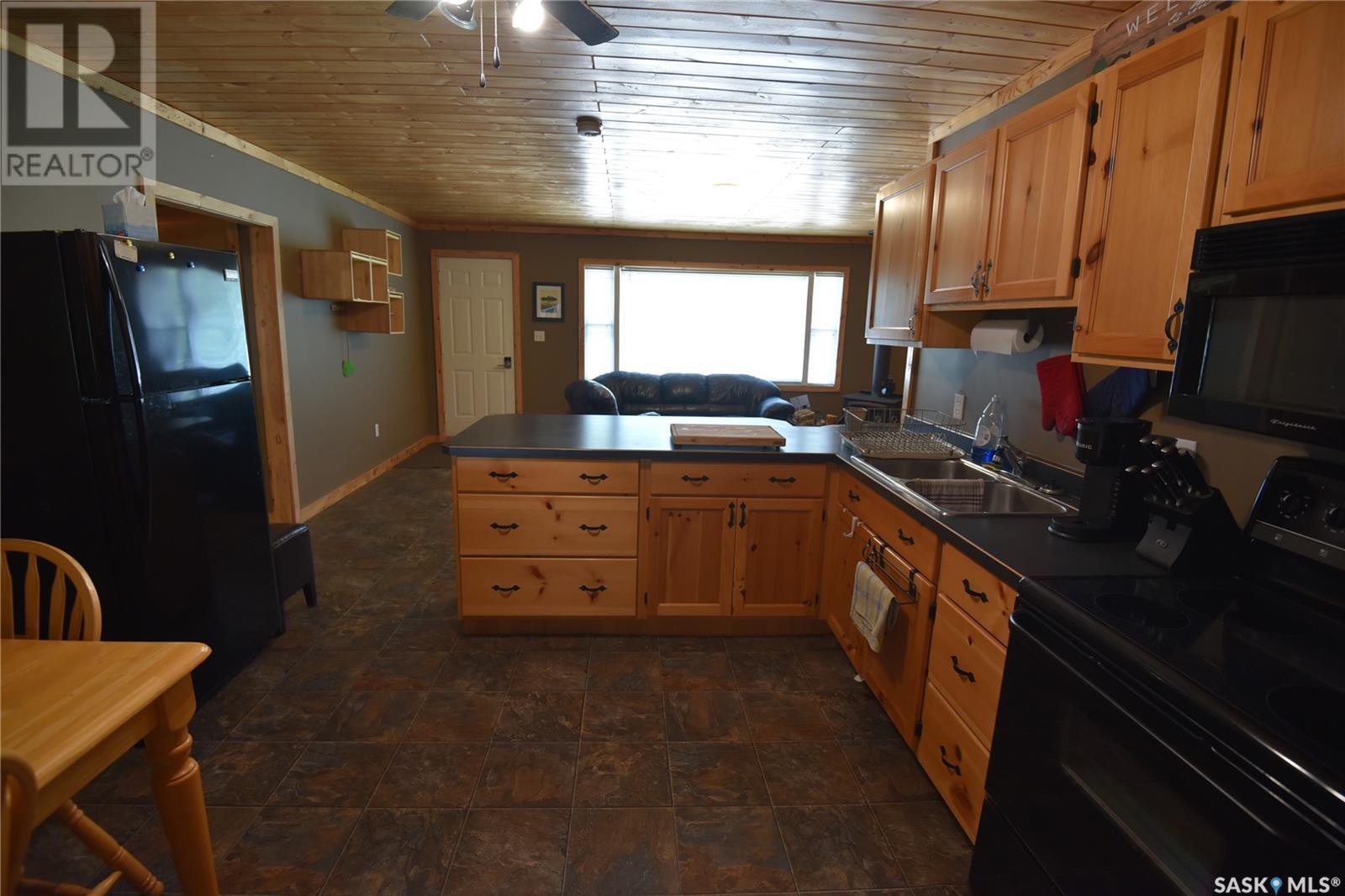 Property at 217 Birch DRIVE image 5