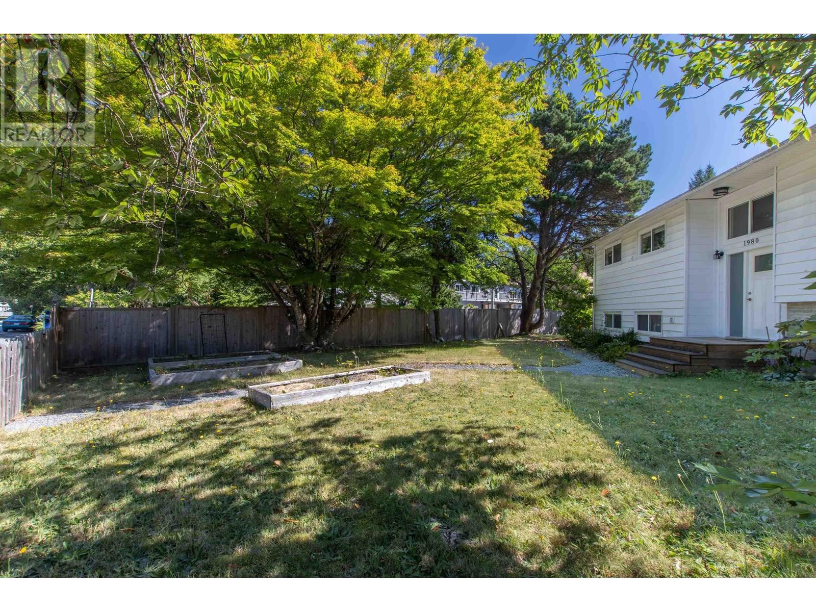 Property at 1980 GARIBALDI WAY image 4