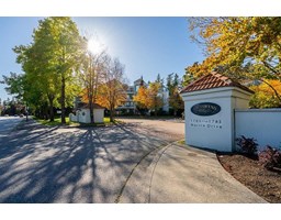 407 1765 MARTIN DRIVE, Surrey, British Columbia