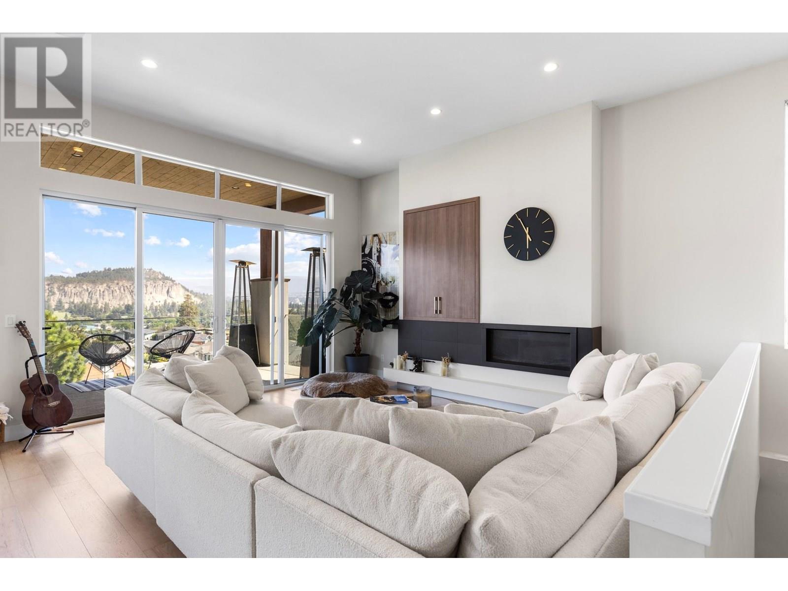 1341 Sladen Crescent, Kelowna, British Columbia  V1V 2Y1 - Photo 15 - 10357053