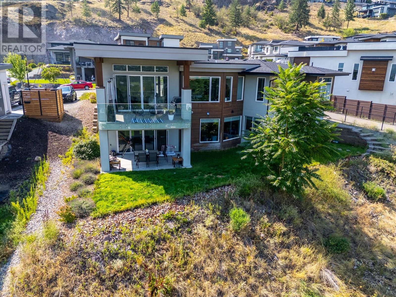 1341 Sladen Crescent, Kelowna, British Columbia  V1V 2Y1 - Photo 2 - 10357053