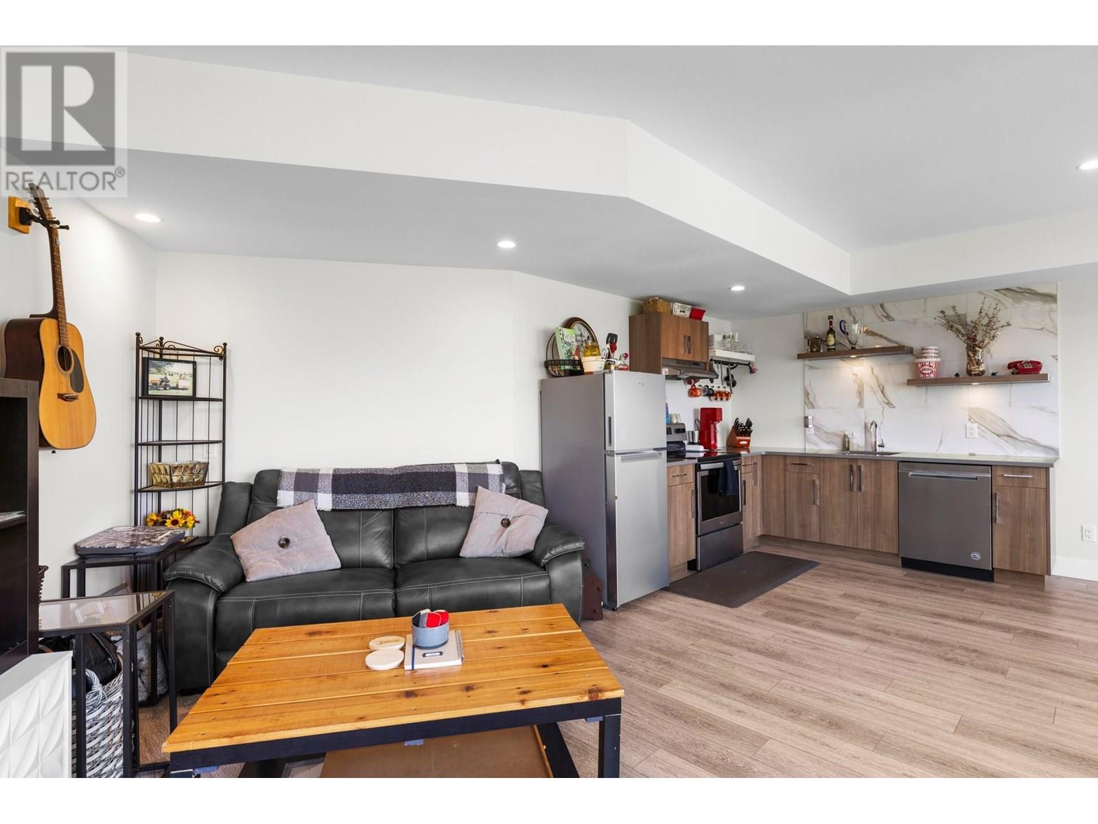 1341 Sladen Crescent, Kelowna, British Columbia  V1V 2Y1 - Photo 57 - 10357053