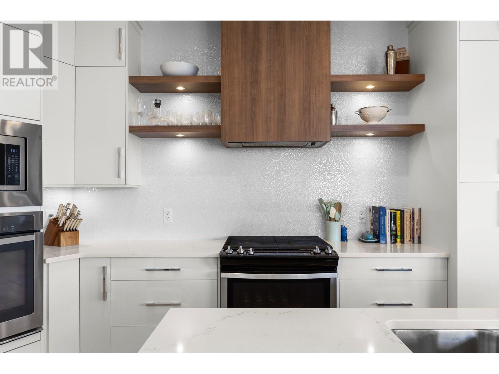 1341 Sladen Crescent, Kelowna, British Columbia  V1V 2Y1 - Photo 6 - 10357053