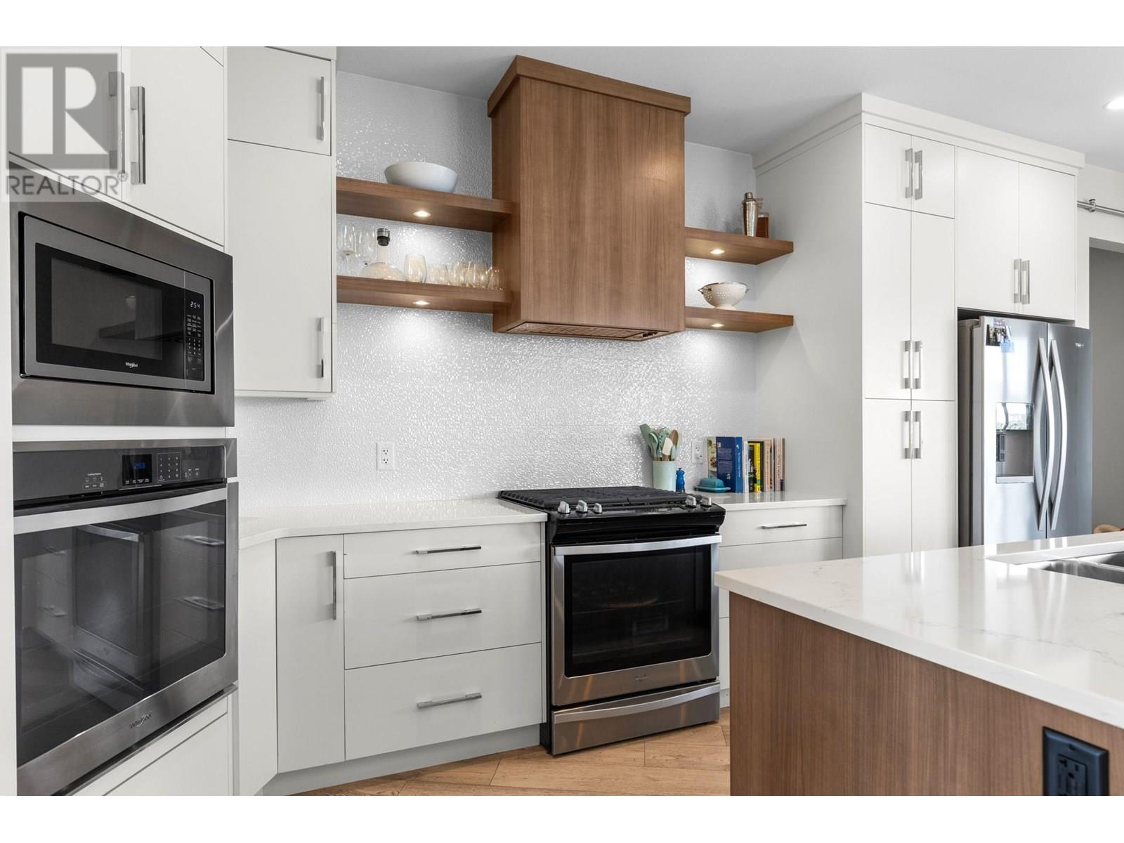 1341 Sladen Crescent, Kelowna, British Columbia  V1V 2Y1 - Photo 7 - 10357053