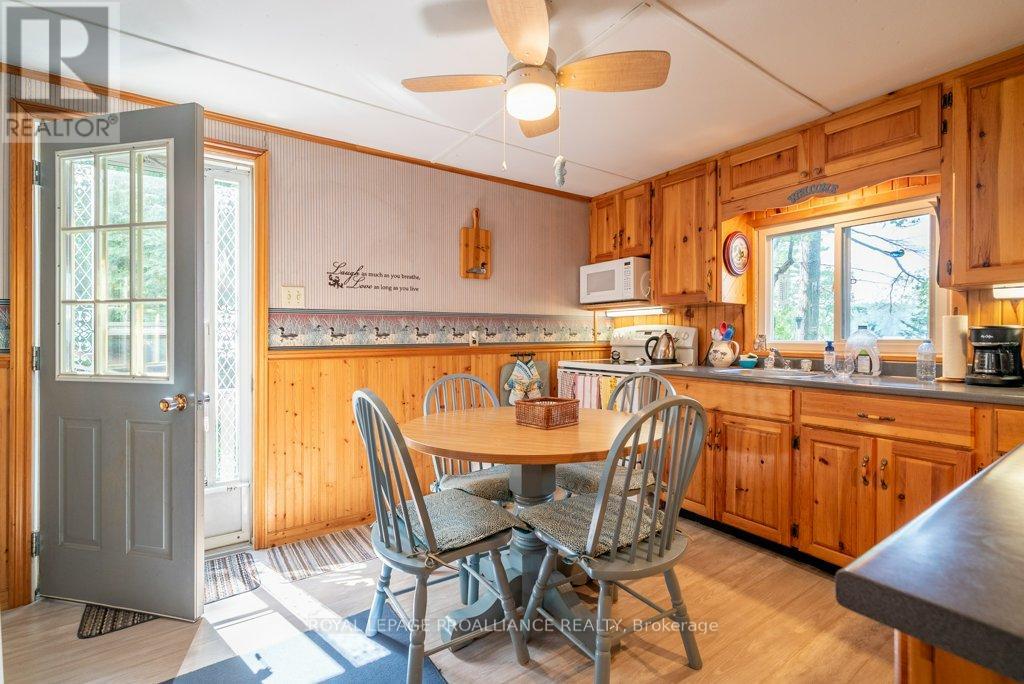 1133b North Star Lane, North Frontenac, Ontario  K0H 1K0 - Photo 16 - X12313631