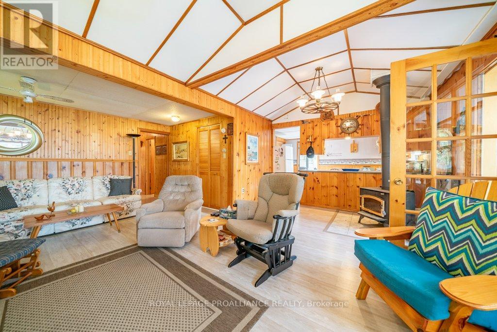 1133b North Star Lane, North Frontenac, Ontario  K0H 1K0 - Photo 26 - X12313631