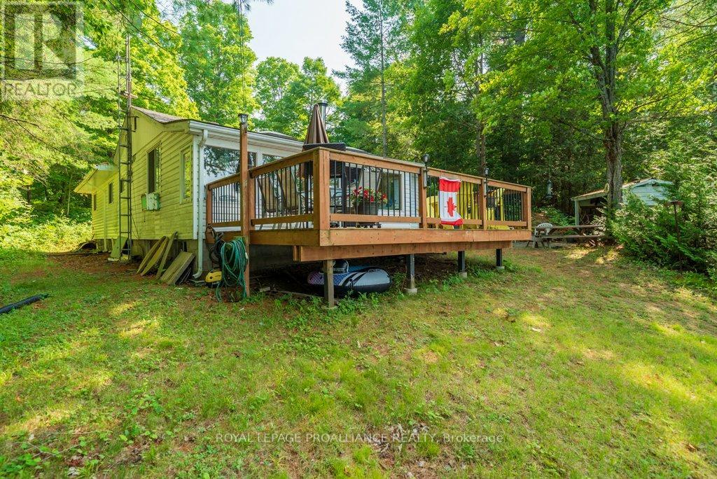 1133b North Star Lane, North Frontenac, Ontario  K0H 1K0 - Photo 3 - X12313631