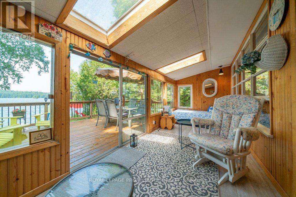 1133b North Star Lane, North Frontenac, Ontario  K0H 1K0 - Photo 37 - X12313631
