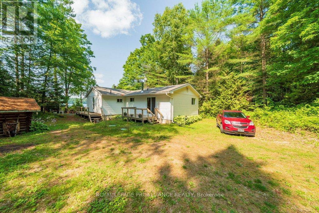 1133b North Star Lane, North Frontenac, Ontario  K0H 1K0 - Photo 40 - X12313631