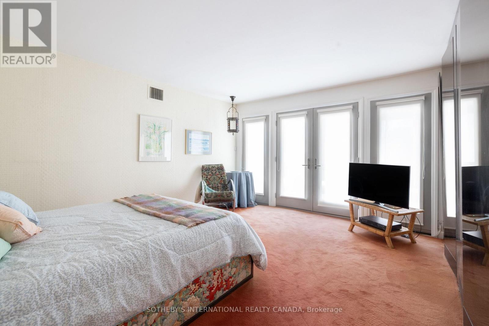 18 Gloucester Lane, Toronto, Ontario  M4Y 1L5 - Photo 22 - C12151546