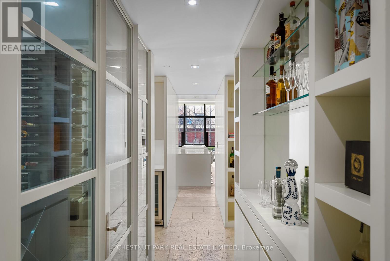 310 Palmerston Boulevard, Toronto, Ontario  M6G 2N5 - Photo 19 - C12313549