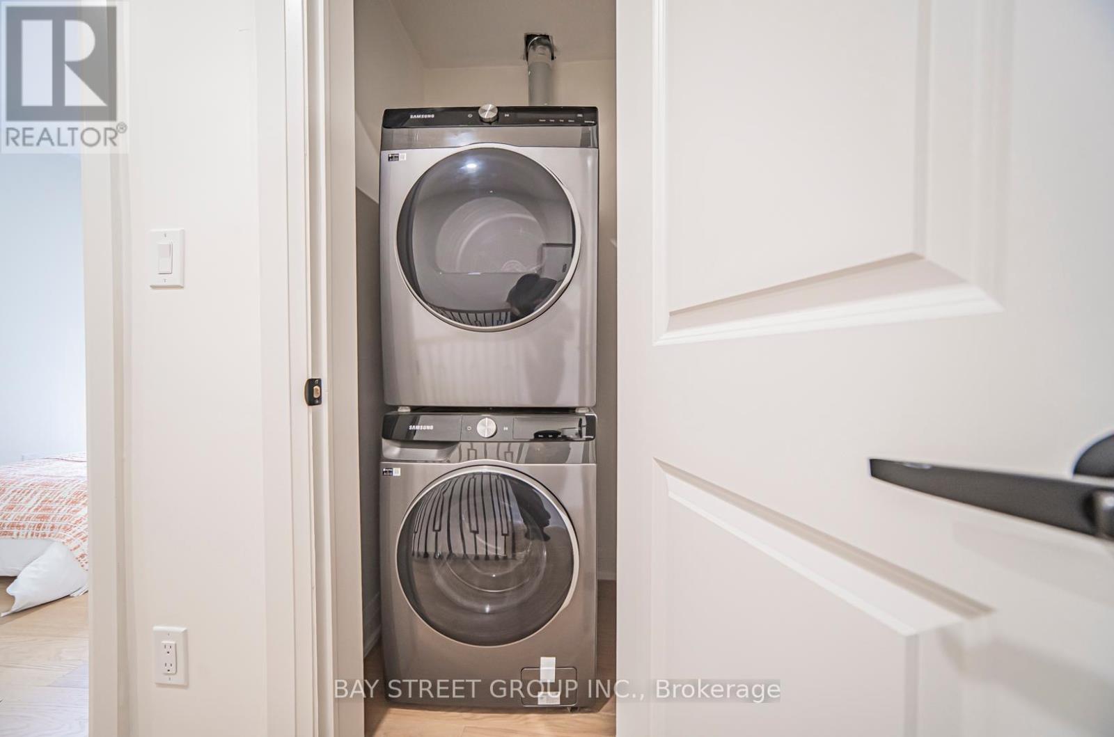 126 Grace Street, Toronto, Ontario  M6J 2S2 - Photo 24 - C12313563