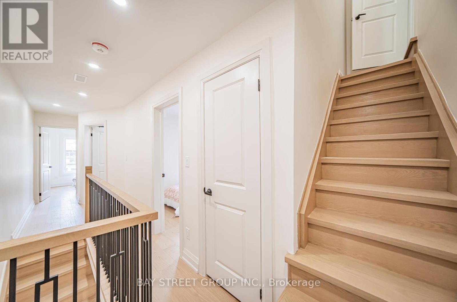 126 Grace Street, Toronto, Ontario  M6J 2S2 - Photo 25 - C12313563