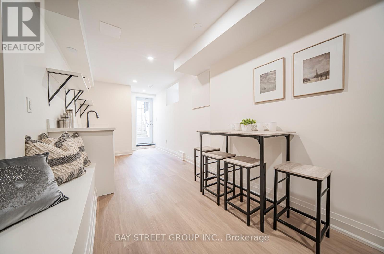 126 Grace Street, Toronto, Ontario  M6J 2S2 - Photo 34 - C12313563