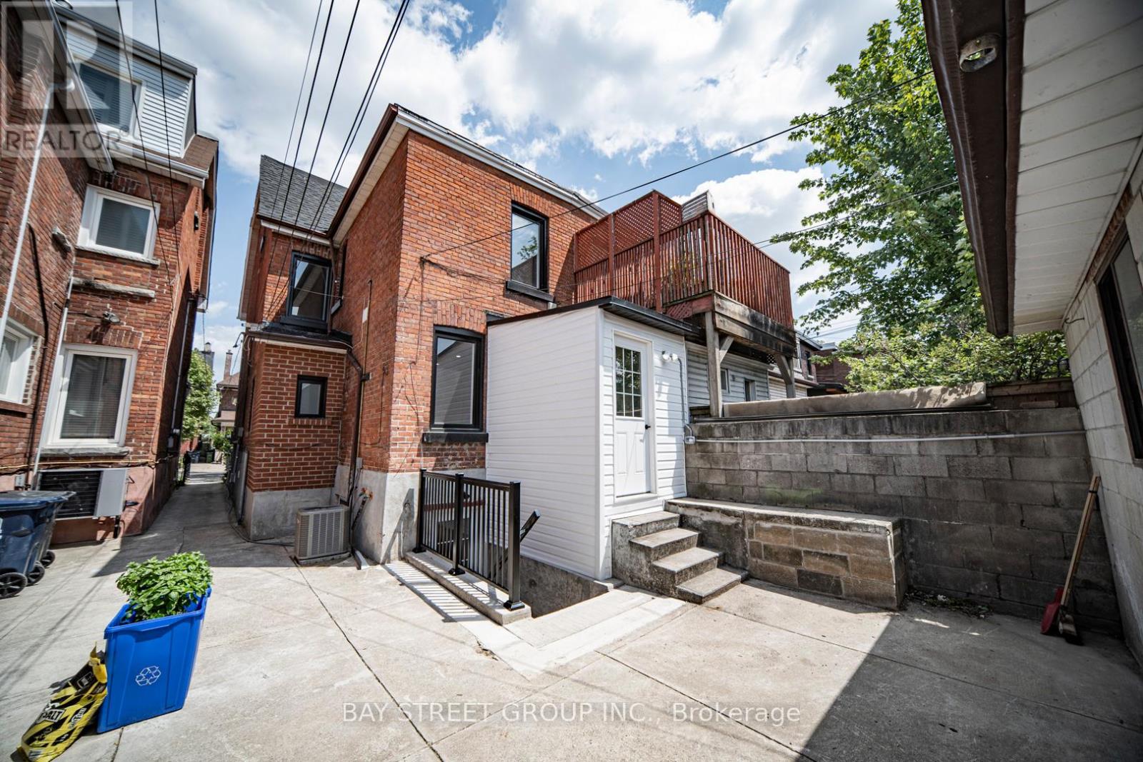126 Grace Street, Toronto, Ontario  M6J 2S2 - Photo 38 - C12313563