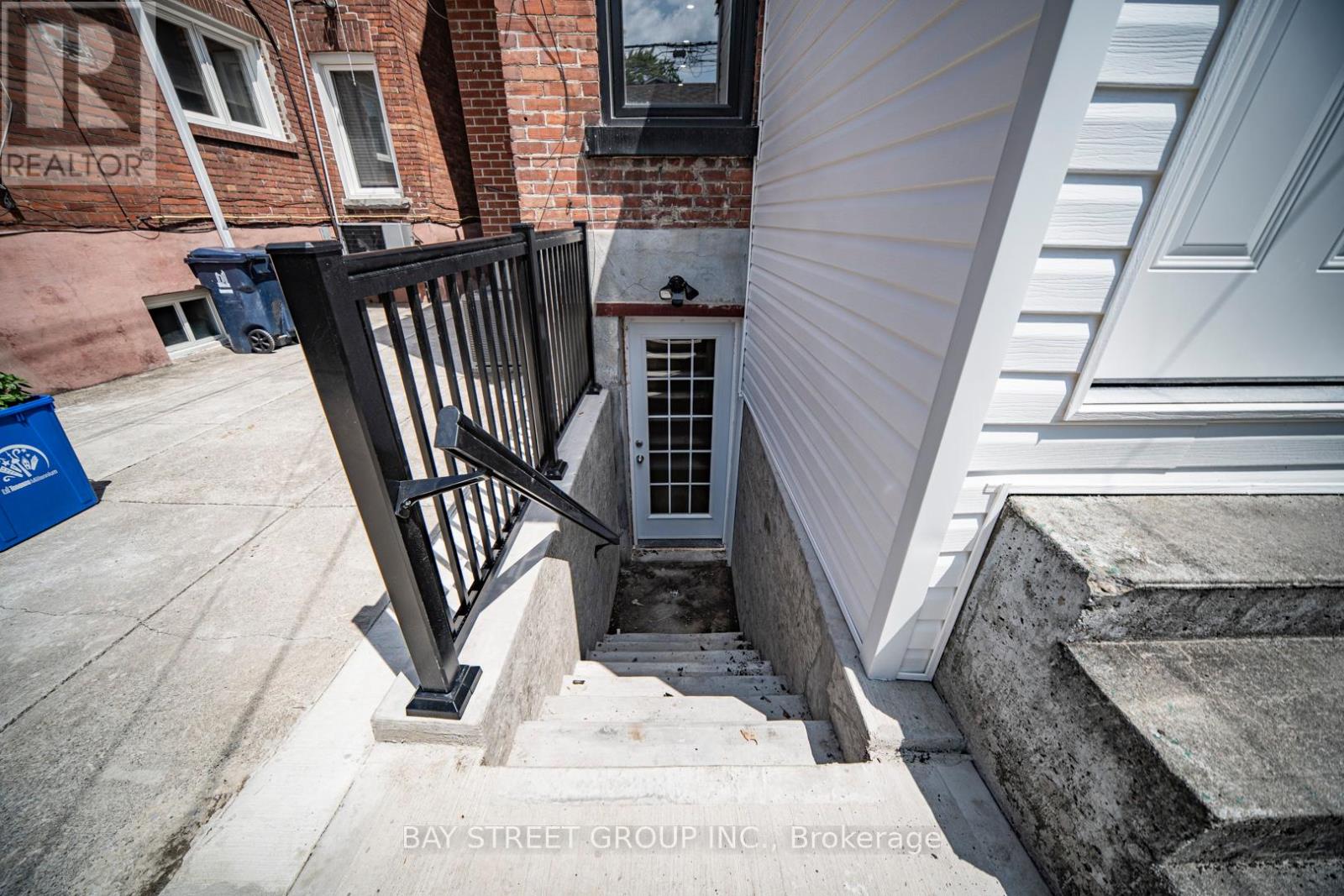 126 Grace Street, Toronto, Ontario  M6J 2S2 - Photo 39 - C12313563