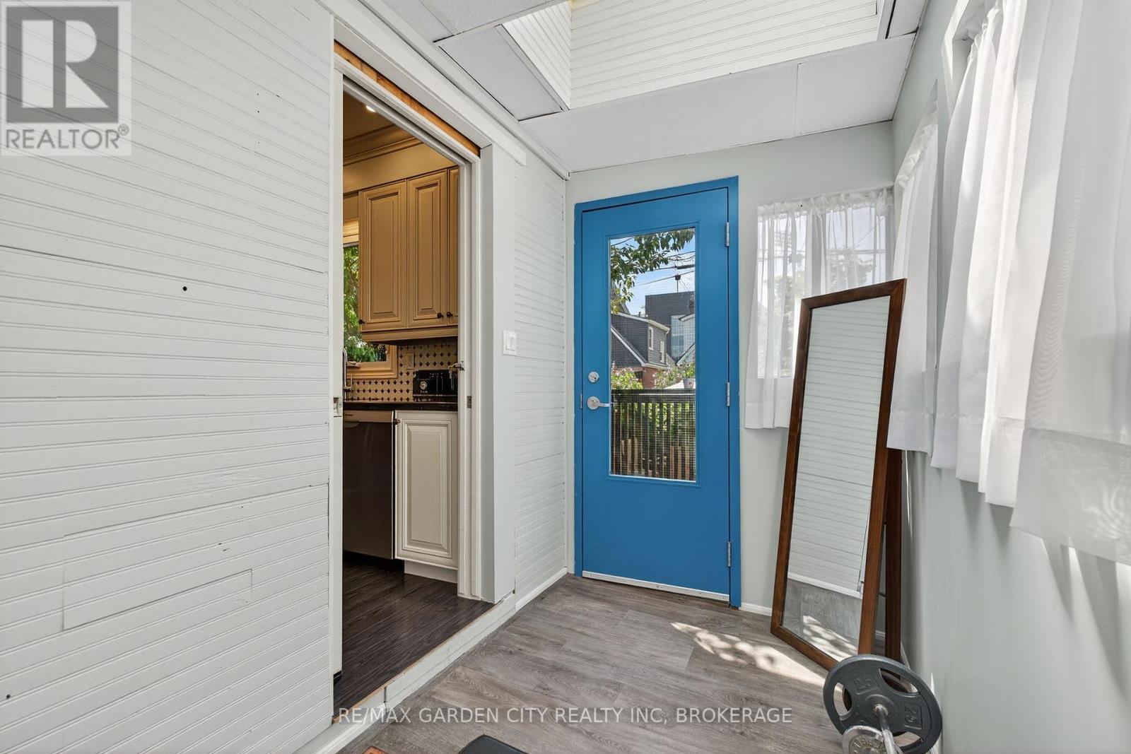 133 Connaught Avenue, Hamilton (Stripley), Ontario  L8L 6Z2 - Photo 15 - X12313634