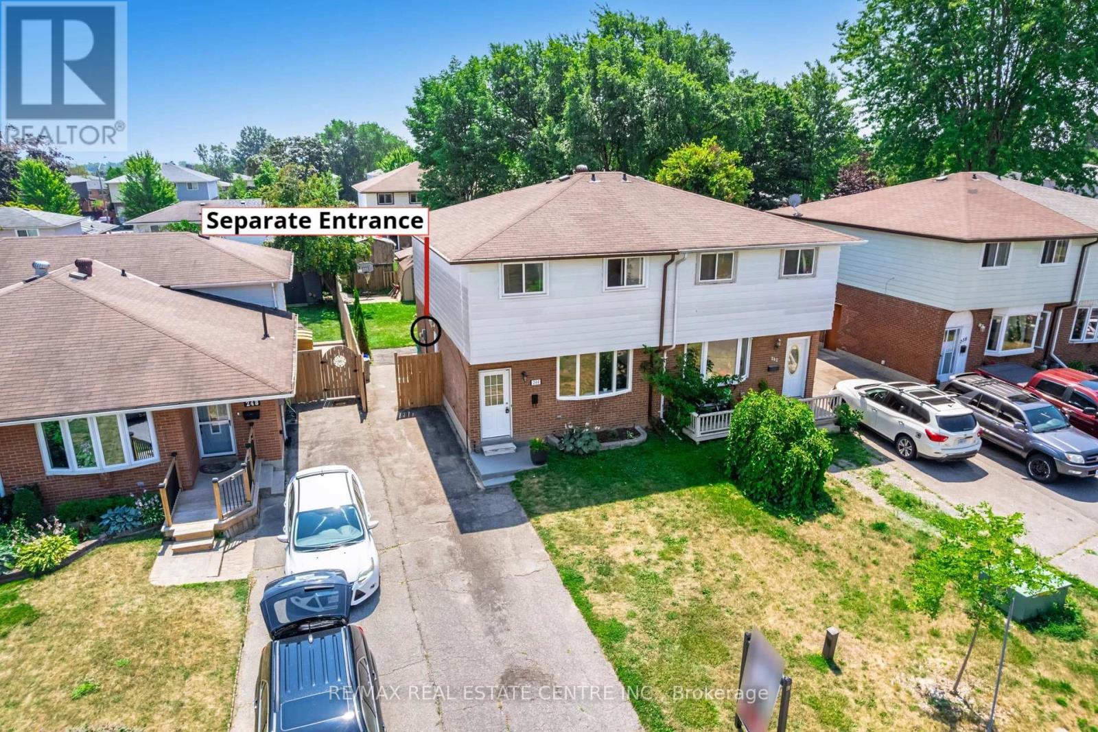 Property at 244 KINMOUNT CRESCENT image 4