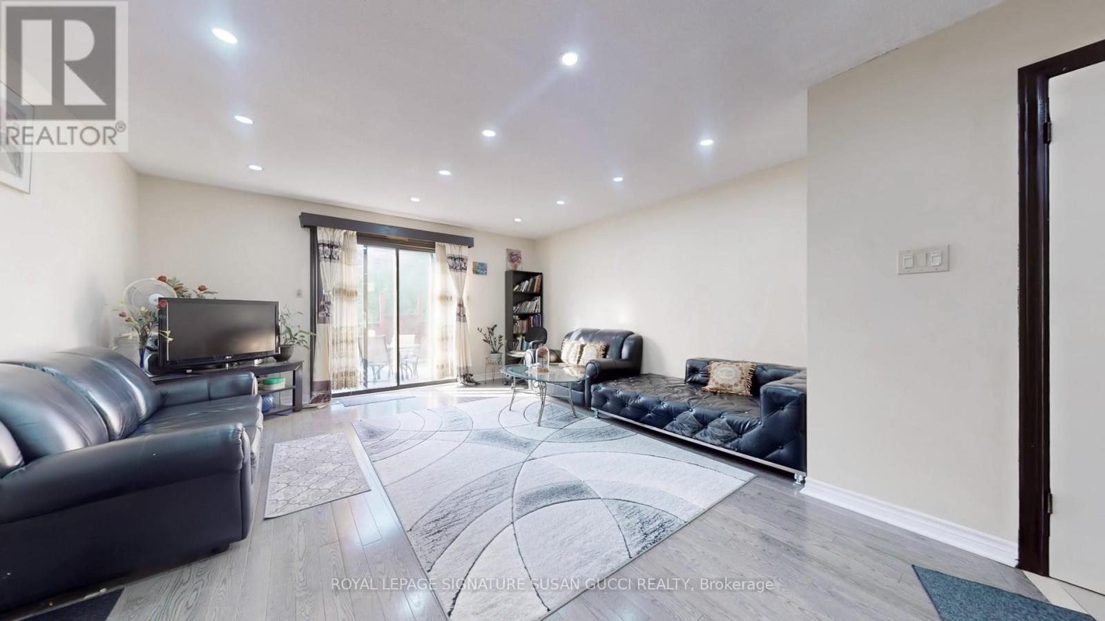 Property at 46 ALBION AVENUE image 5