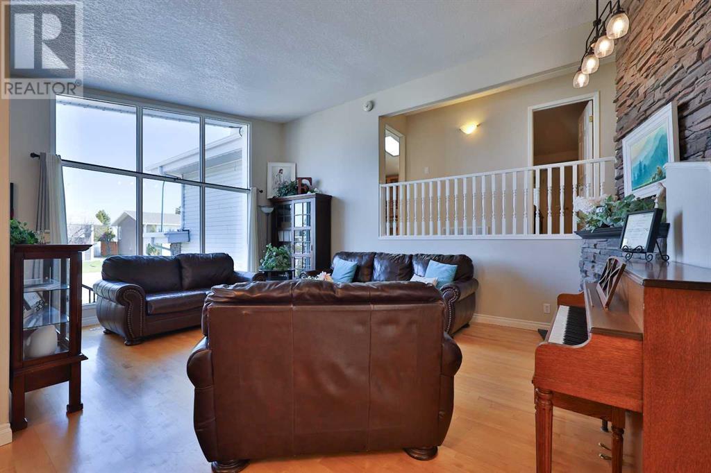 Property at 3218 Lakeside Road S image 5