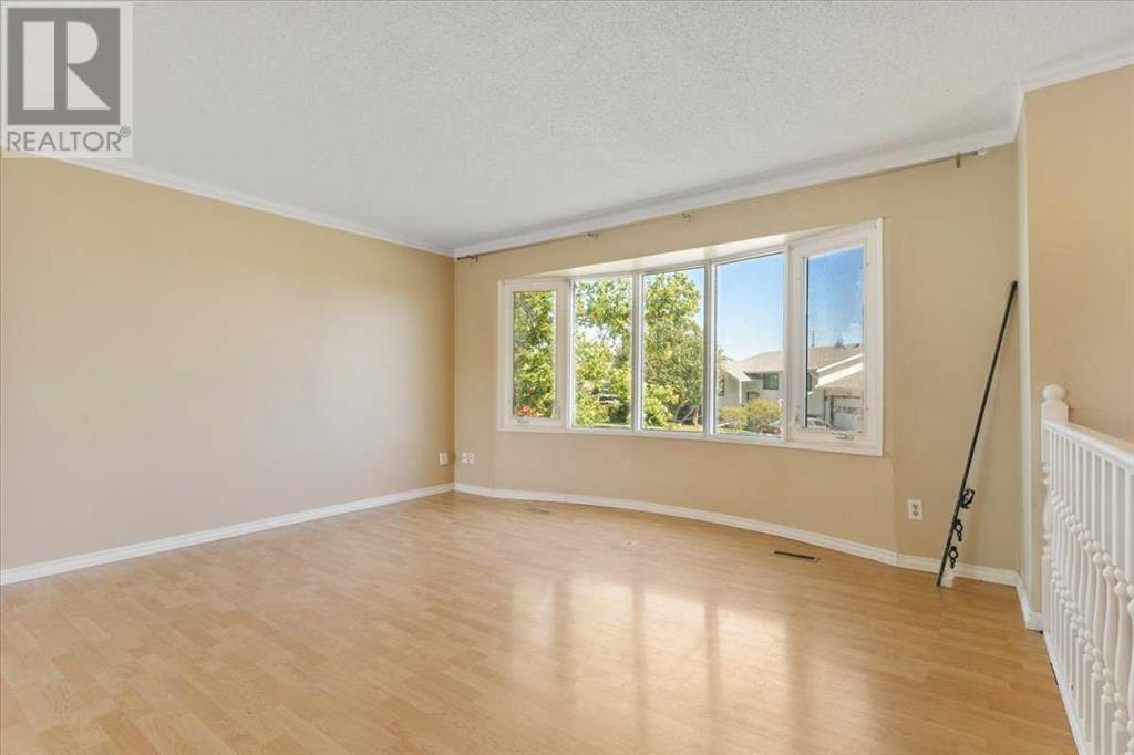 Property at 9234 104 Avenue image 4