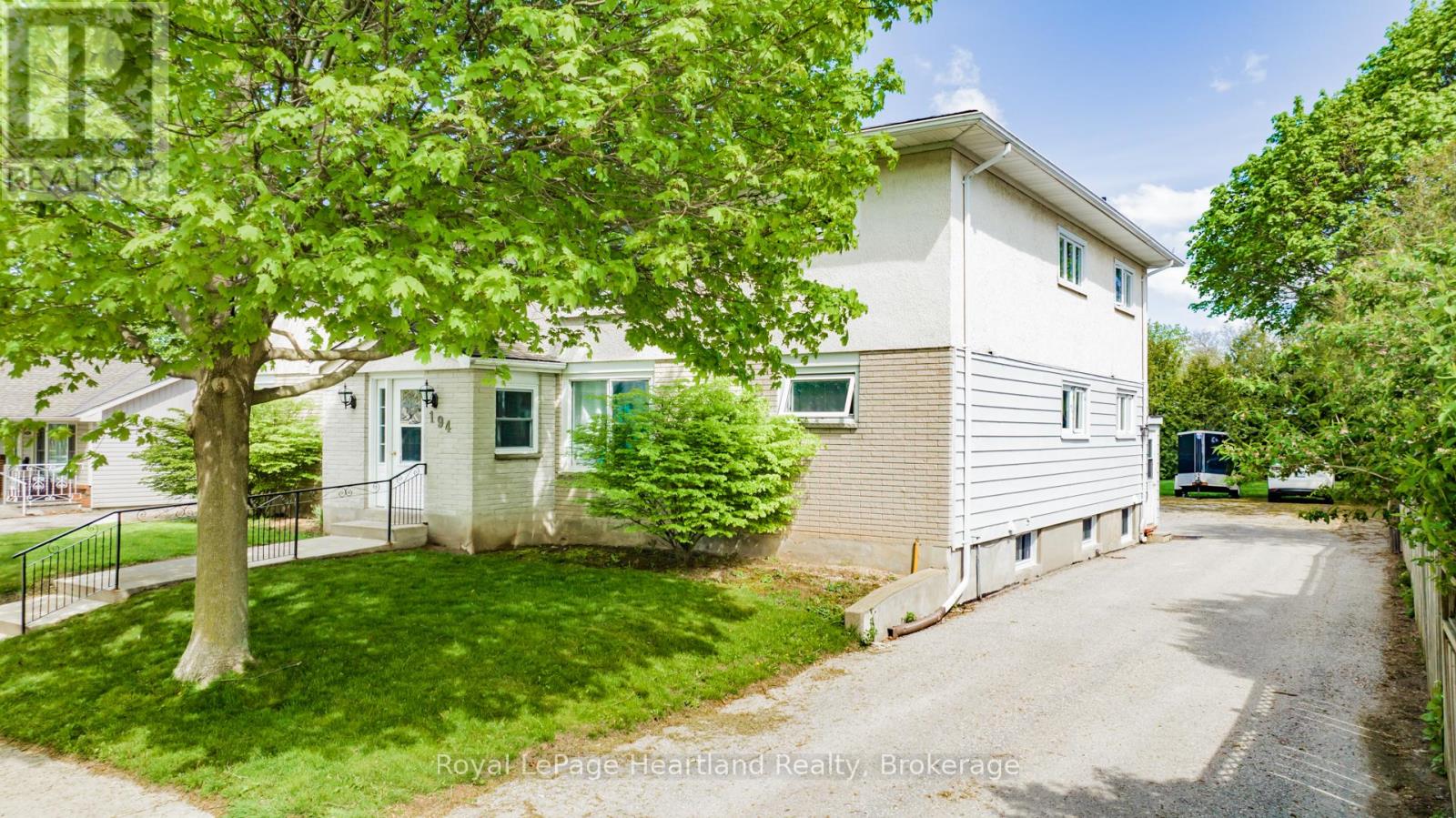 194 Bennett Street W, Goderich, Ontario  N7A 1X8 - Photo 2 - X12313639