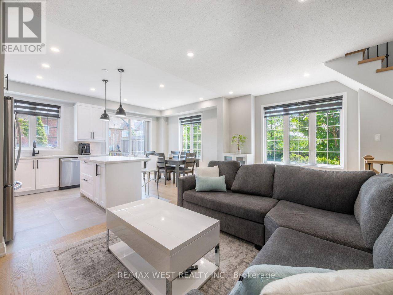60 Utopia Way, Brampton, Ontario  L6P 0X1 - Photo 22 - W12302381