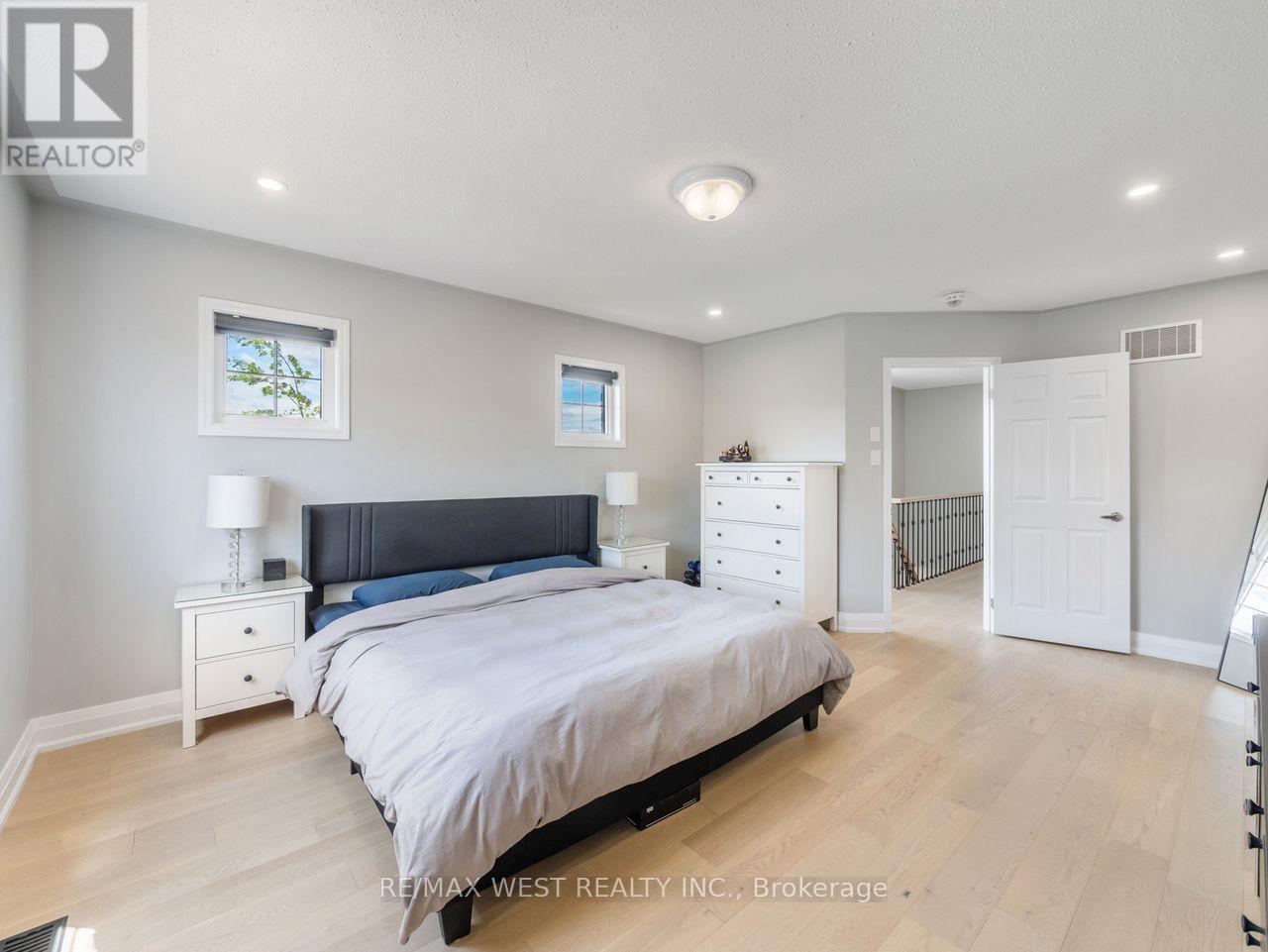 60 Utopia Way, Brampton, Ontario  L6P 0X1 - Photo 27 - W12302381