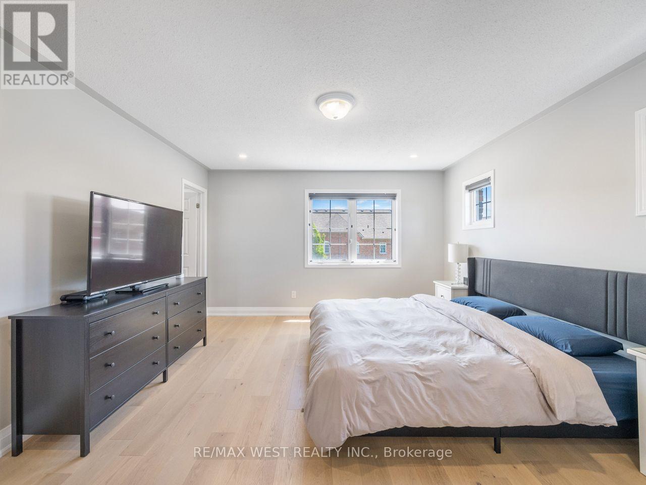 60 Utopia Way, Brampton, Ontario  L6P 0X1 - Photo 29 - W12302381