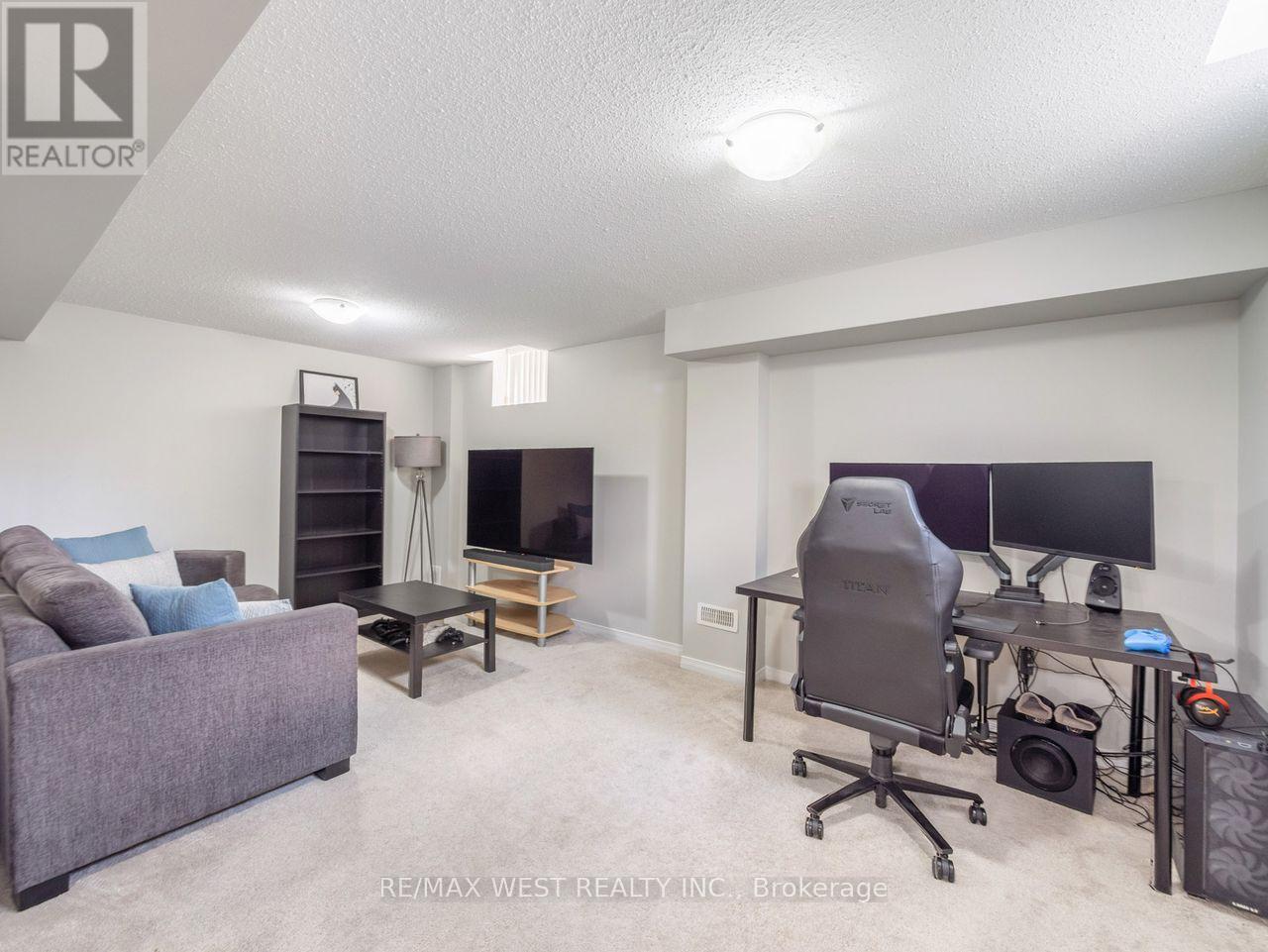 60 Utopia Way, Brampton, Ontario  L6P 0X1 - Photo 39 - W12302381