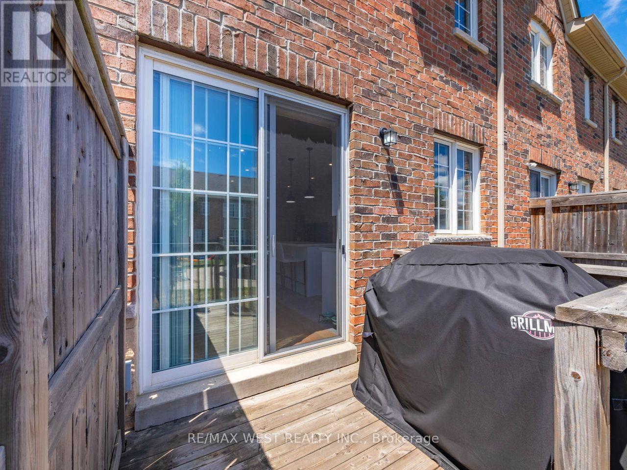 60 Utopia Way, Brampton, Ontario  L6P 0X1 - Photo 44 - W12302381
