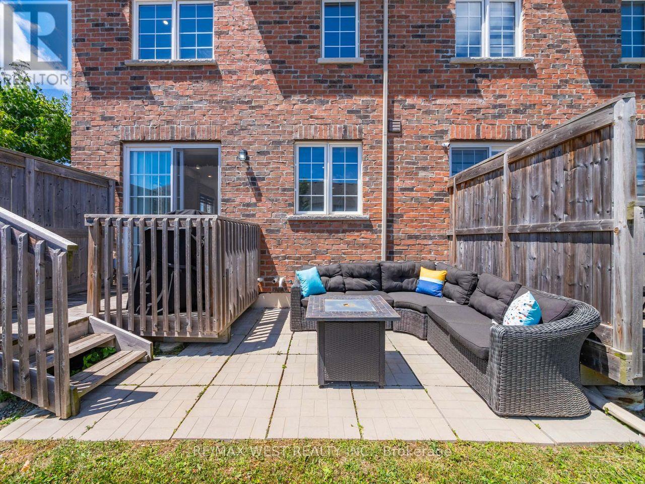 60 Utopia Way, Brampton, Ontario  L6P 0X1 - Photo 45 - W12302381