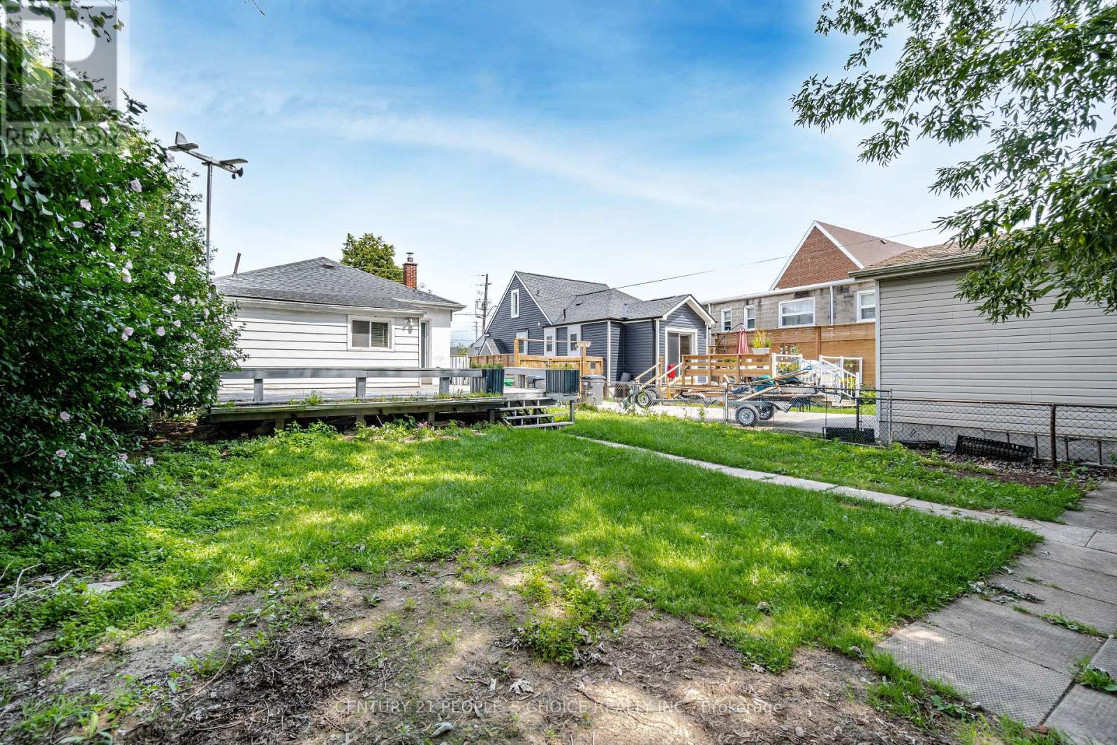 1022 Edgeleigh Avenue, Mississauga, Ontario  L5E 2G1 - Photo 28 - W12313547