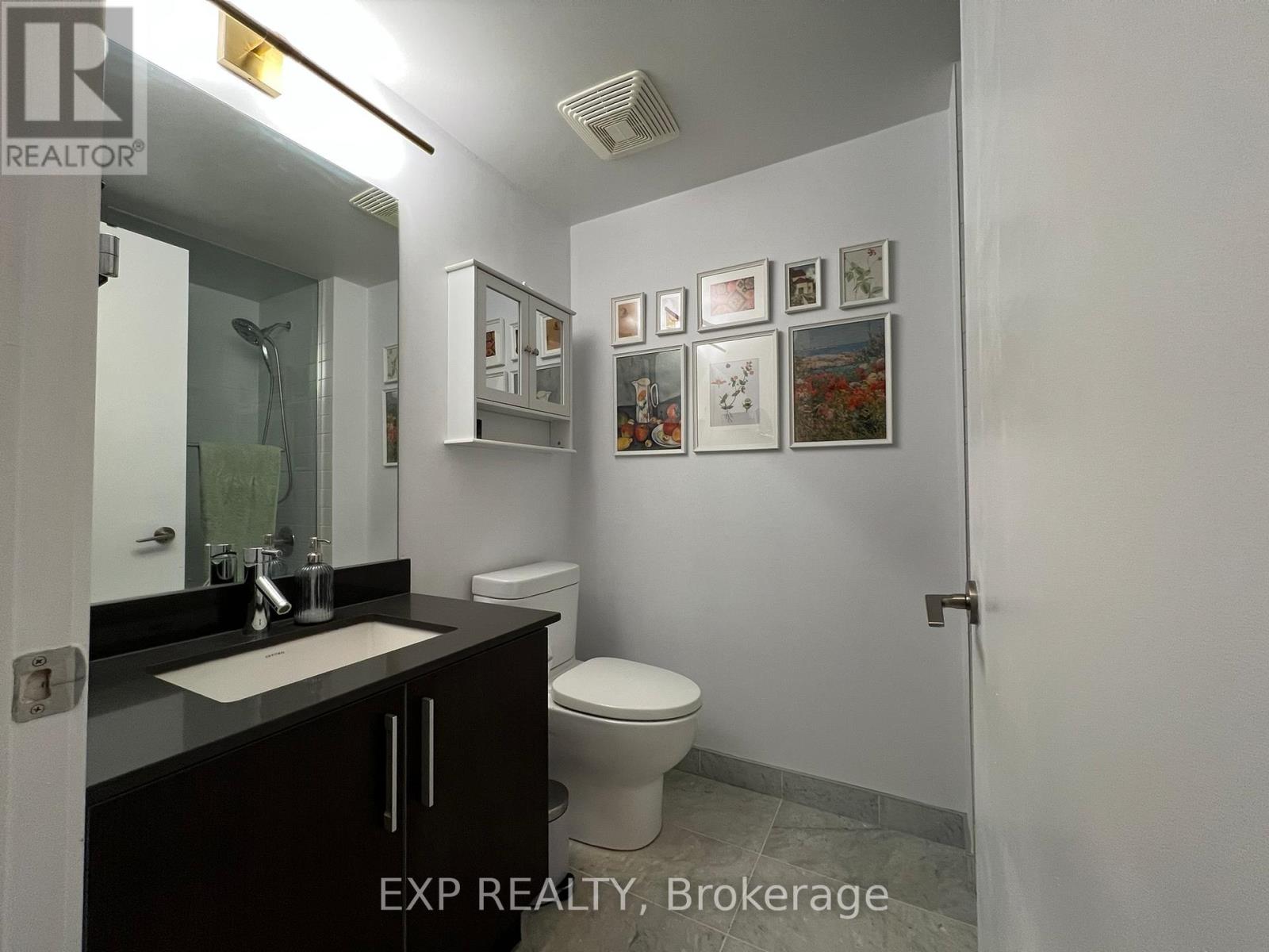 3007 - 2212 Lake Shore Boulevard W, Toronto, Ontario  M8V 0C2 - Photo 8 - W12313571