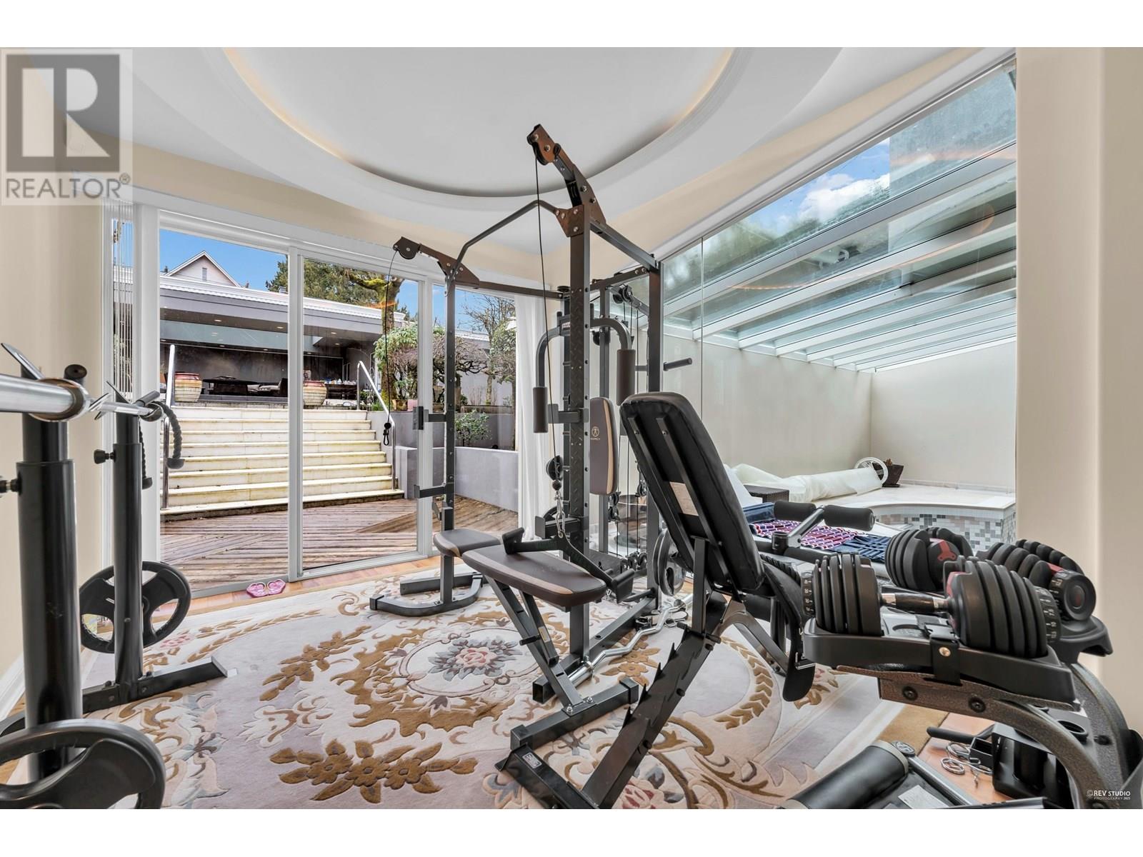 Listing Picture 22 of 31 : 6566 CHURCHILL STREET, Vancouver / 溫哥華 - 魯藝地產 Yvonne Lu Group - MLS Medallion Club Member