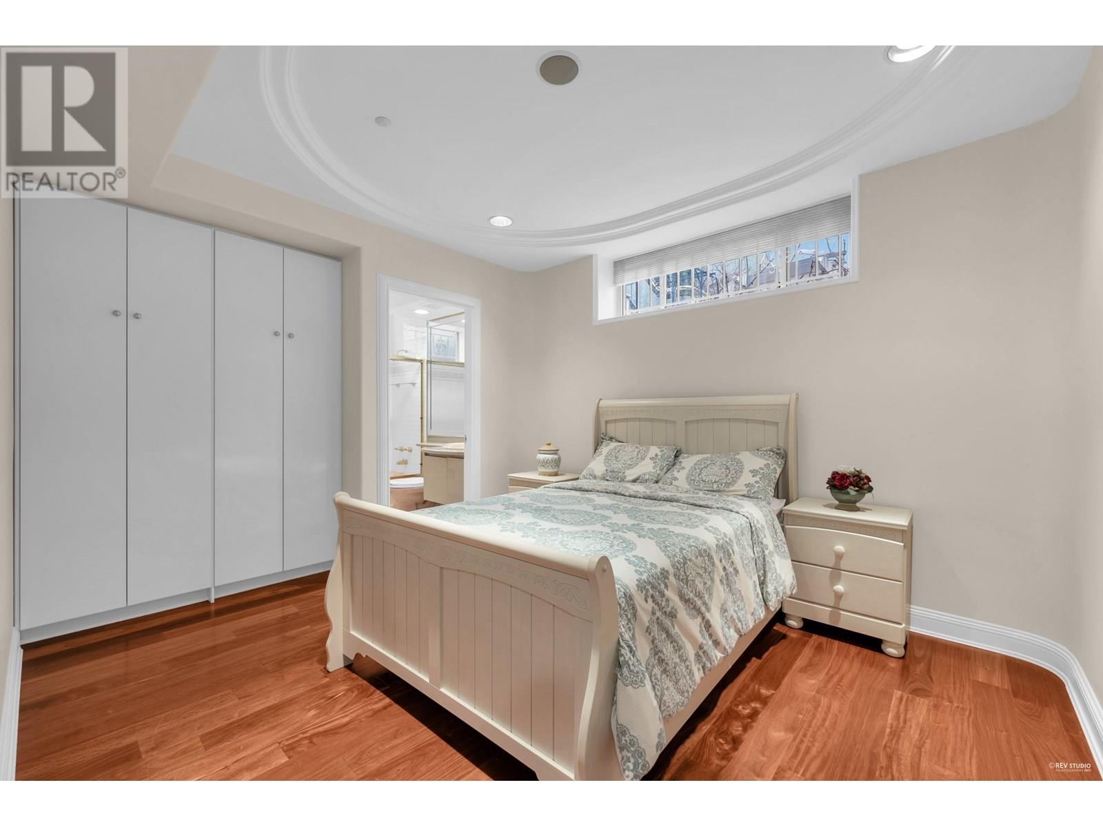 Listing Picture 25 of 31 : 6566 CHURCHILL STREET, Vancouver / 溫哥華 - 魯藝地產 Yvonne Lu Group - MLS Medallion Club Member