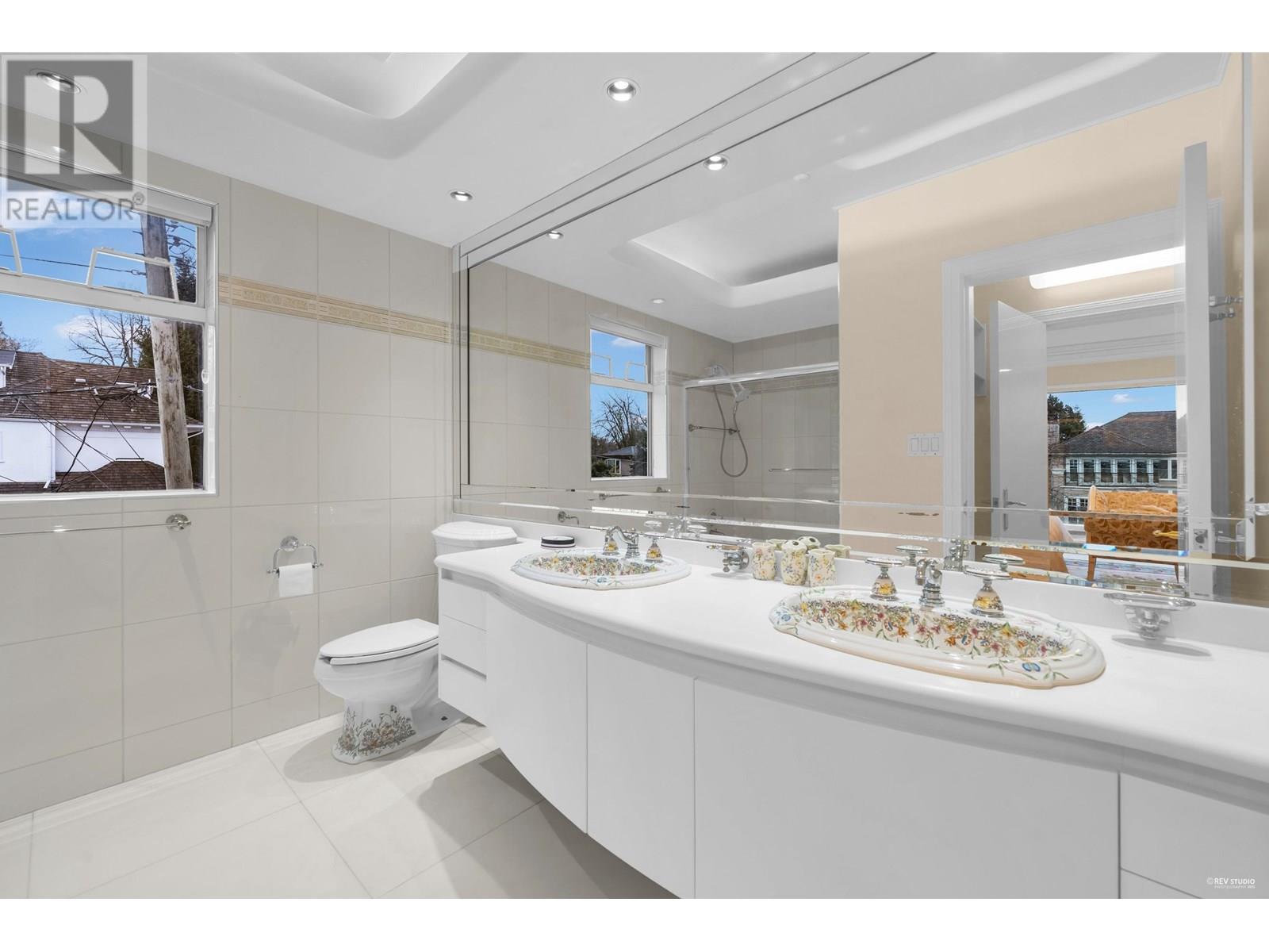 Listing Picture 15 of 31 : 6566 CHURCHILL STREET, Vancouver / 溫哥華 - 魯藝地產 Yvonne Lu Group - MLS Medallion Club Member