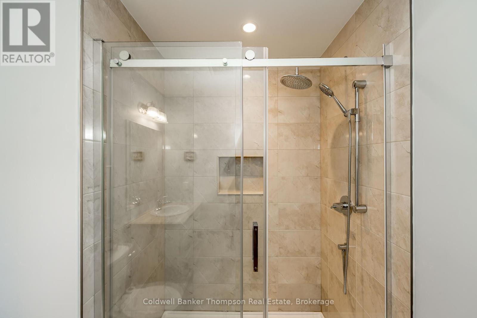 36 Spalding Crescent, Huntsville, Ontario  P1H 1C9 - Photo 21 - X12305554