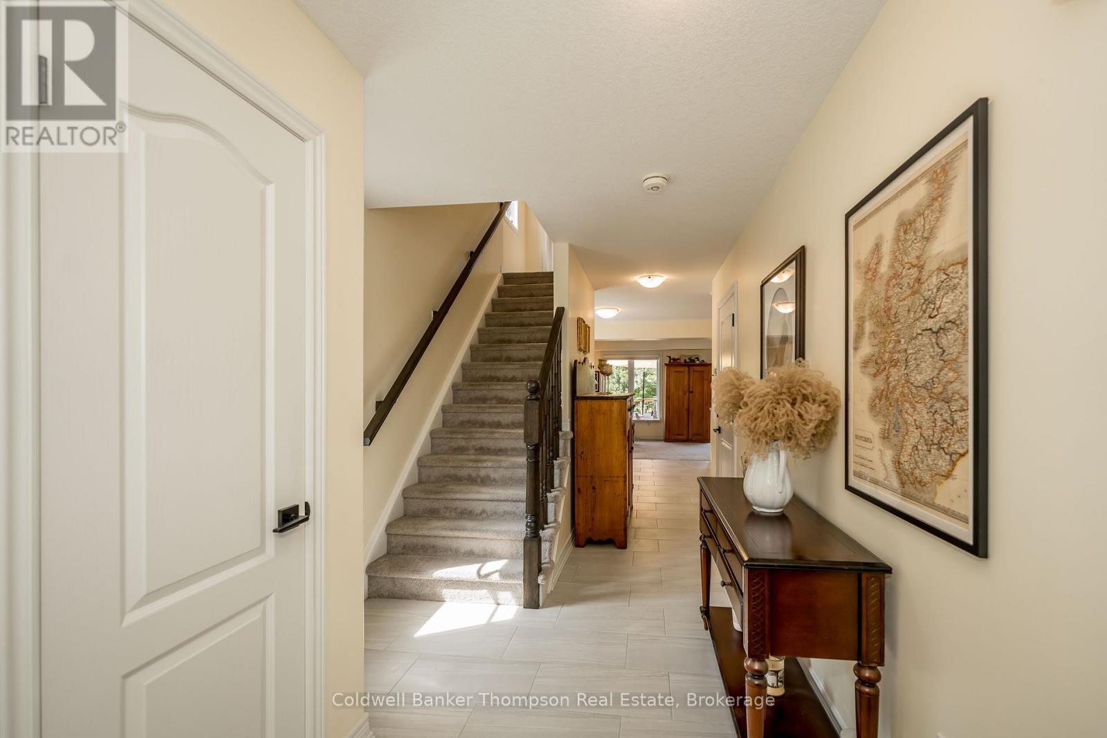 36 Spalding Crescent, Huntsville, Ontario  P1H 1C9 - Photo 5 - X12305554
