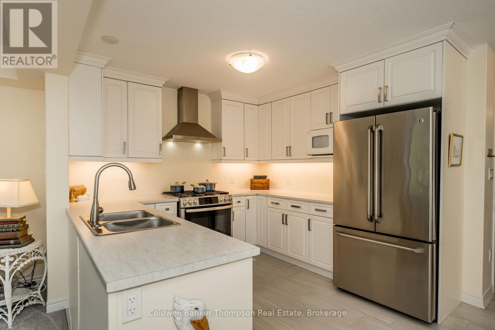 36 Spalding Crescent, Huntsville, Ontario  P1H 1C9 - Photo 7 - X12305554