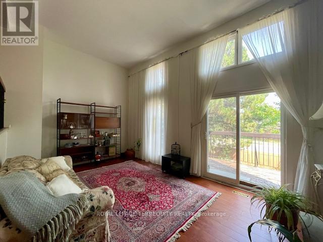 56 - 1755 Rathburn Road E, Mississauga, Ontario  L4W 2M8 - Photo 10 - W12288183