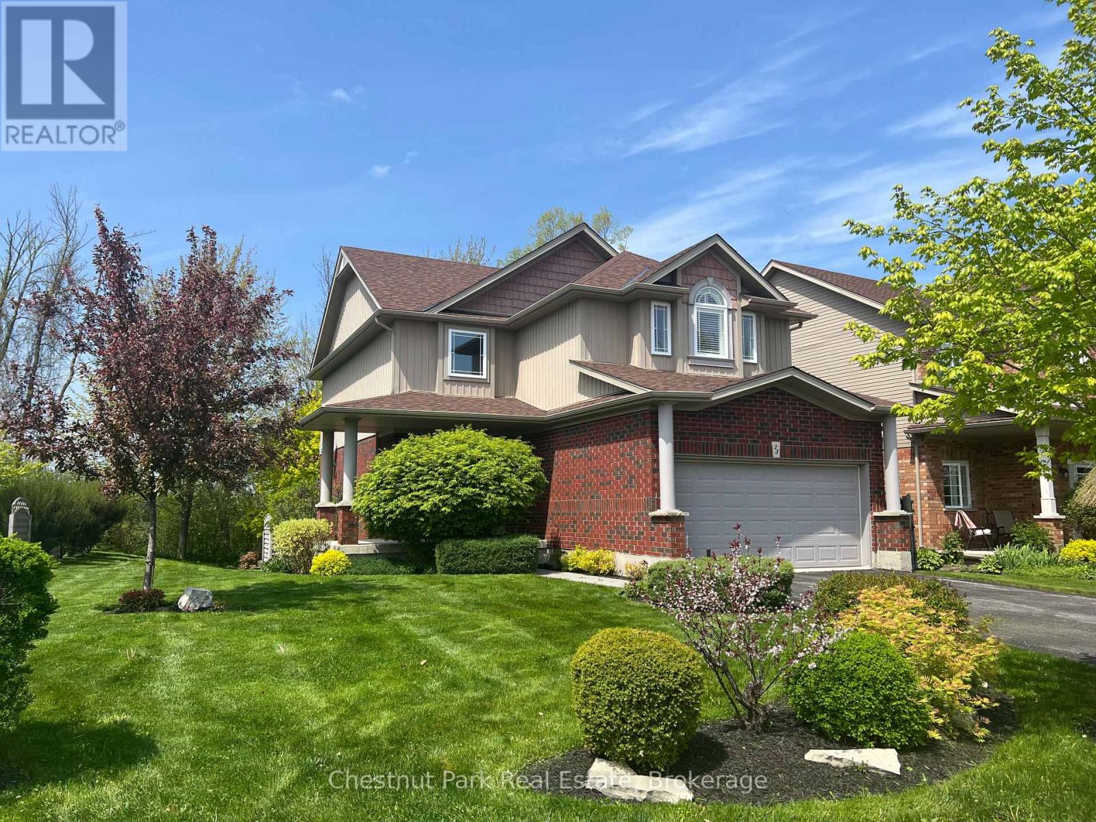 Main picture of 23 CHAMBERLAIN CRESCENT