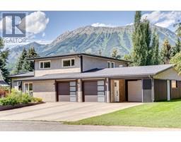 17 Pine Crescent, fernie, British Columbia