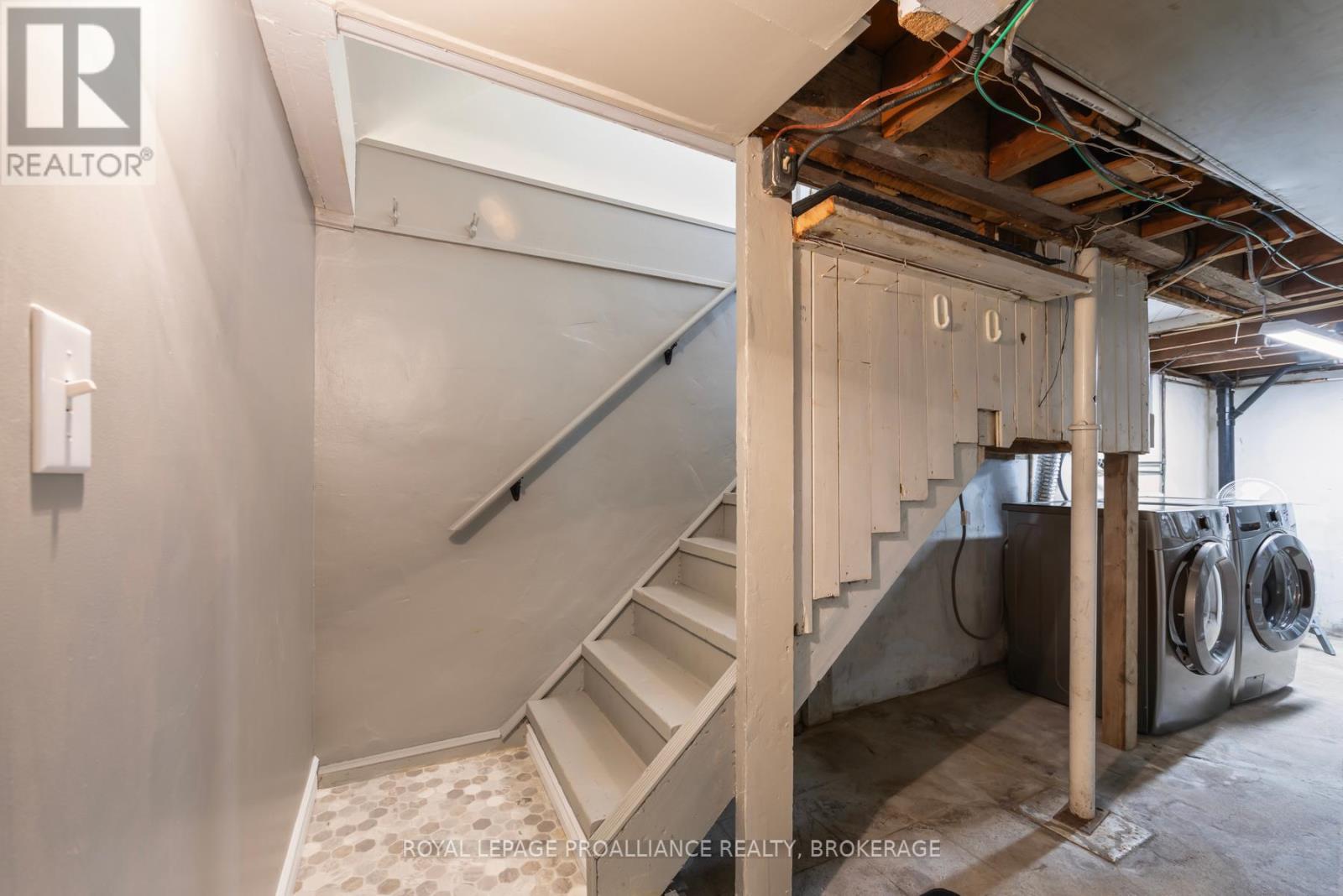 201 Willingdon Avenue, Kingston, Ontario  K7L 4H9 - Photo 40 - X12313726